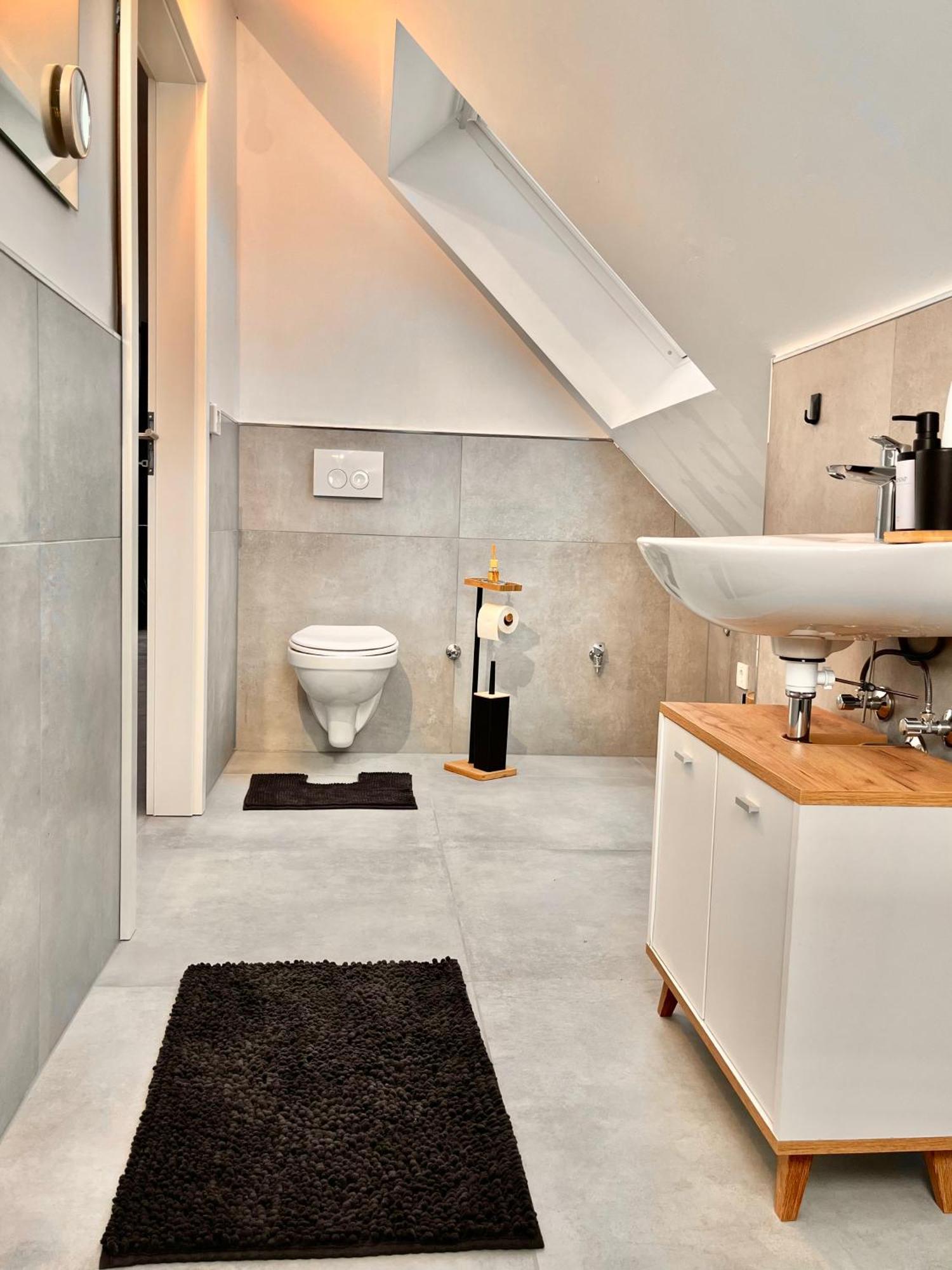 Modernes Loft Naehe Messeplatz, Ewerk Bahn Apartment ซาร์บรึคเคน ภายนอก รูปภาพ